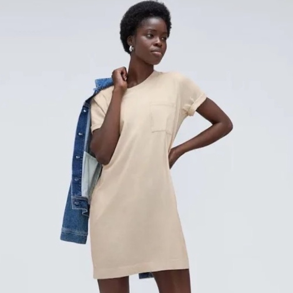 NWOT EVERLANE  The Weekend Tshirt Dress in Warm Khaki